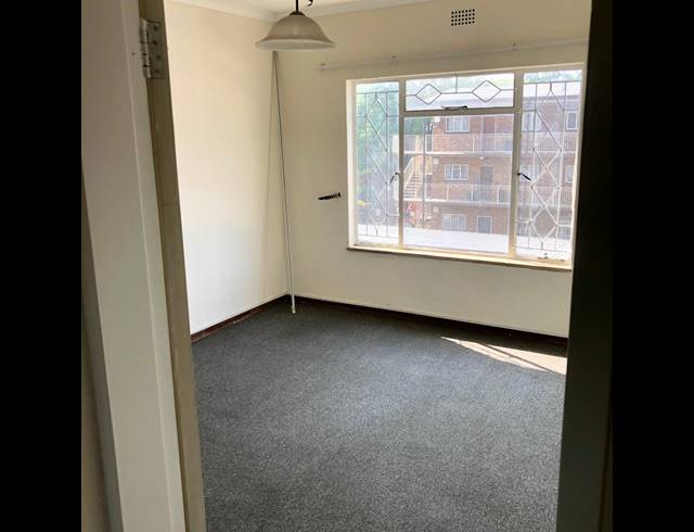 2 BEDROOM SECTIONAL TITLE FOR SALE IN BERTON PARK